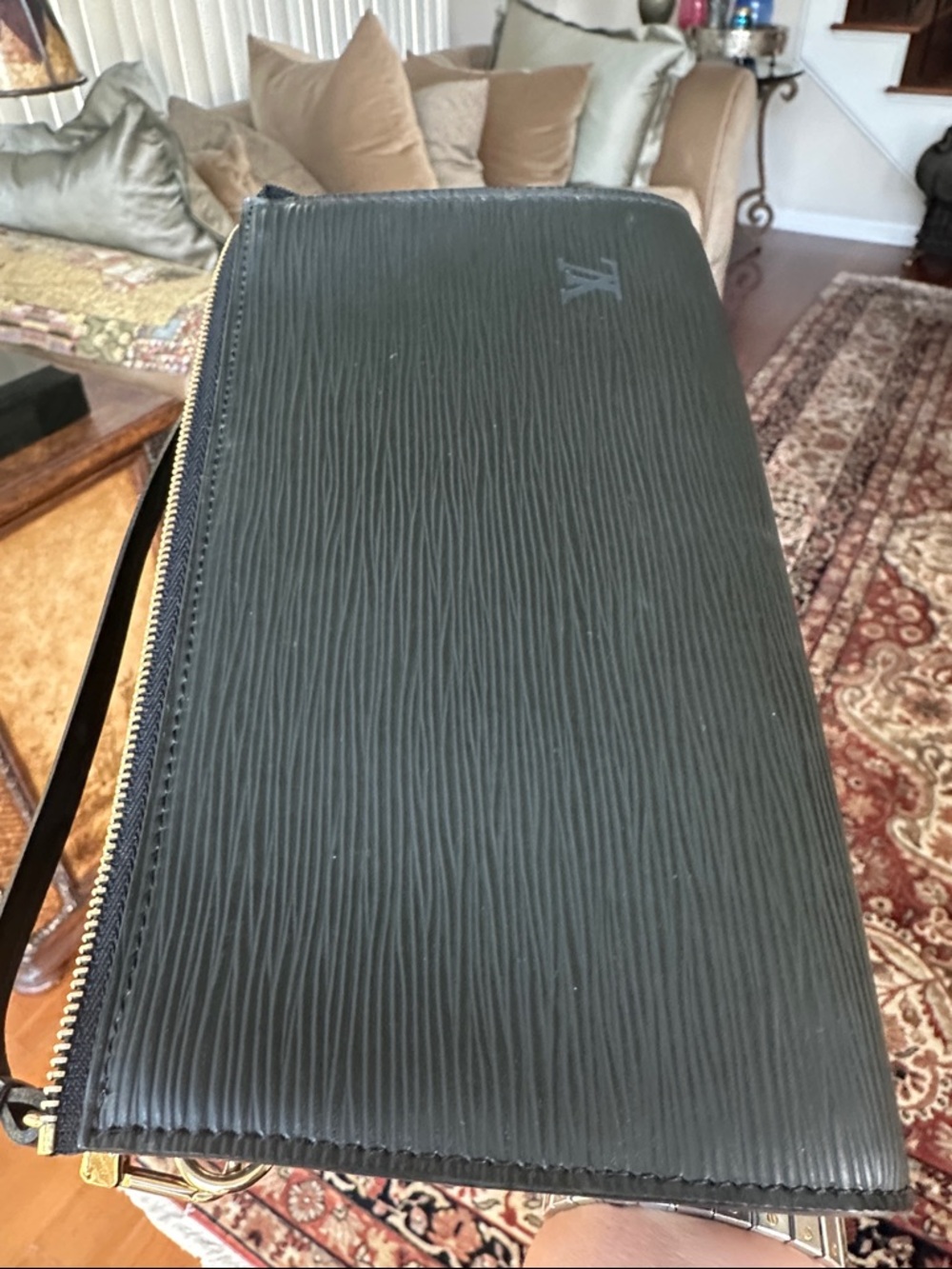 Louis Vuitton LV Monogram Pochette - Picture 12 of 13